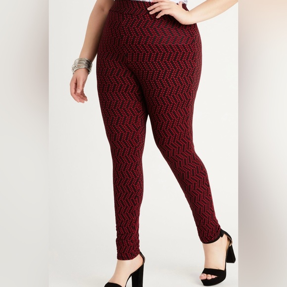 NeverWorn 26/28 & 22/24 Red/Blk Peplum Knit Top & Matching High Waisted Leggings - Picture 4 of 9